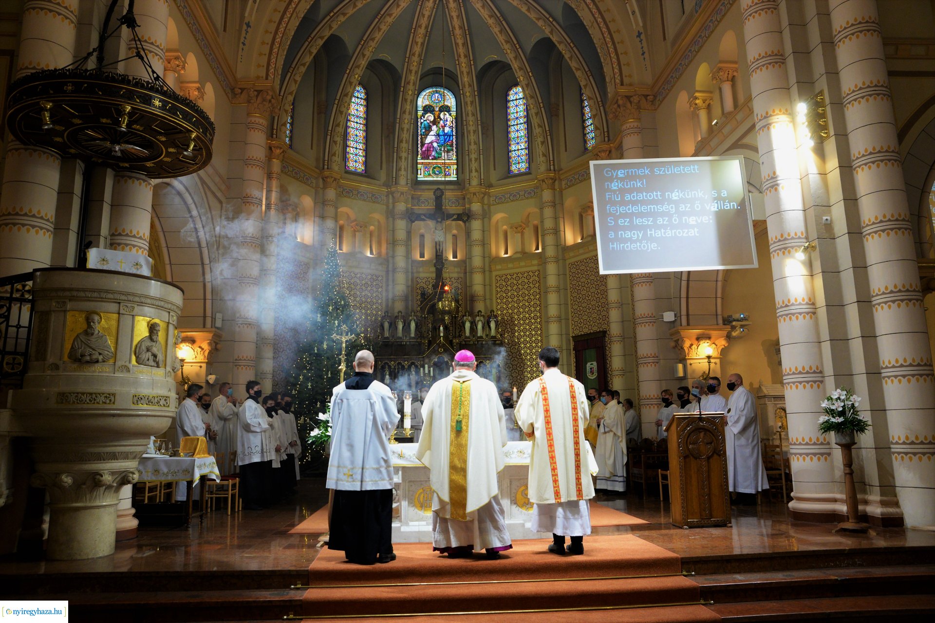 Csordás Gábor plébános beiktatása 