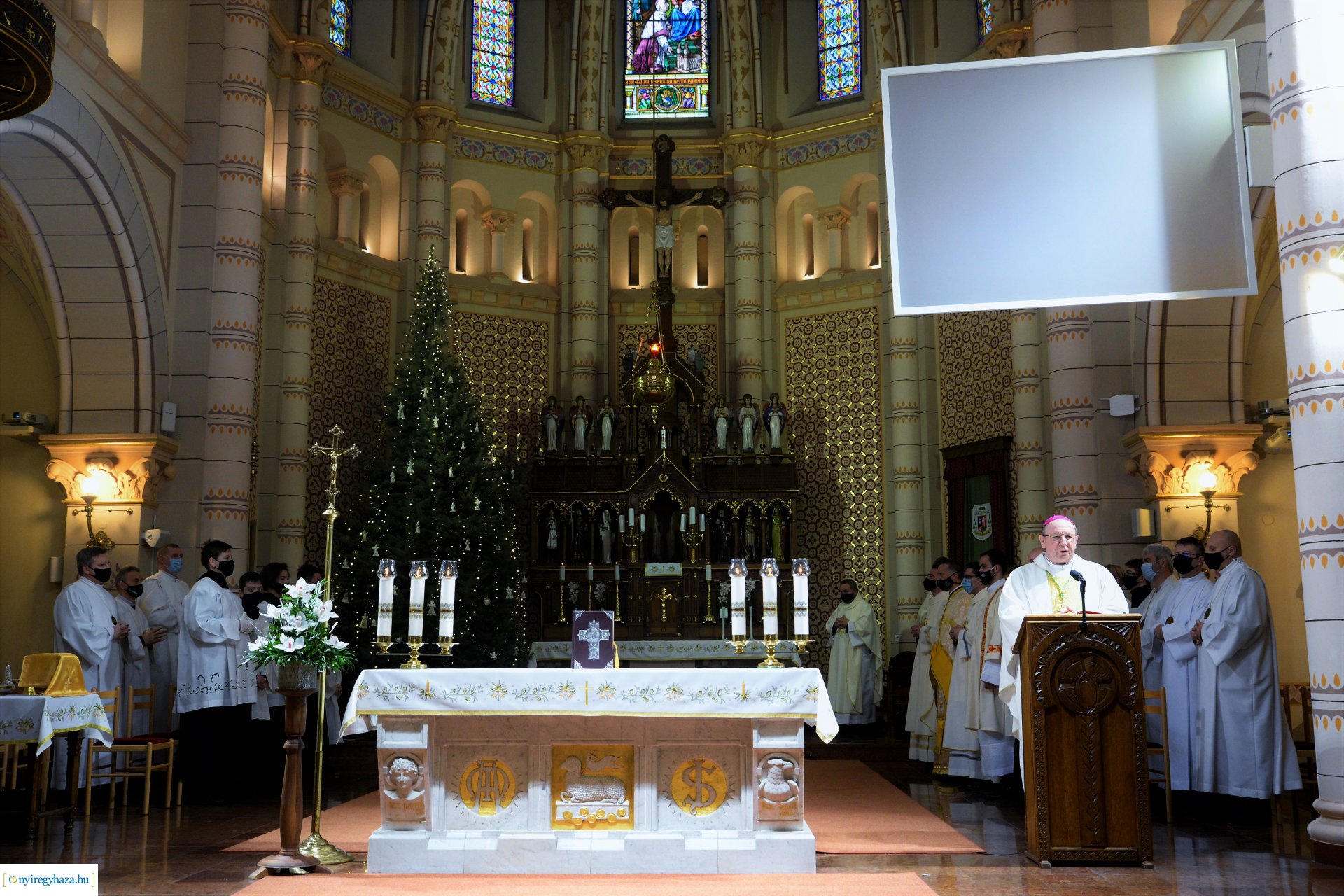Csordás Gábor plébános beiktatása 