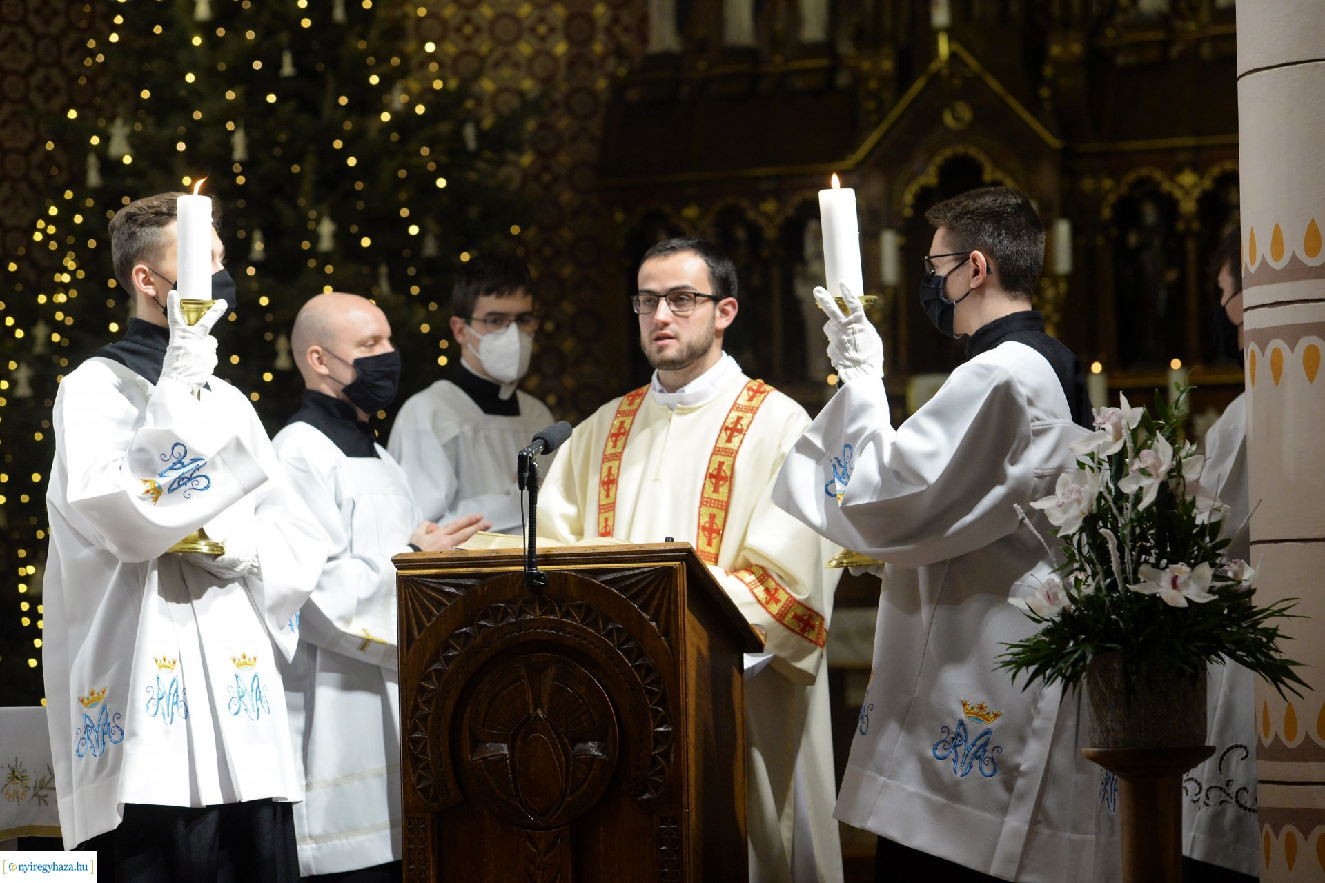 Csordás Gábor plébános beiktatása 
