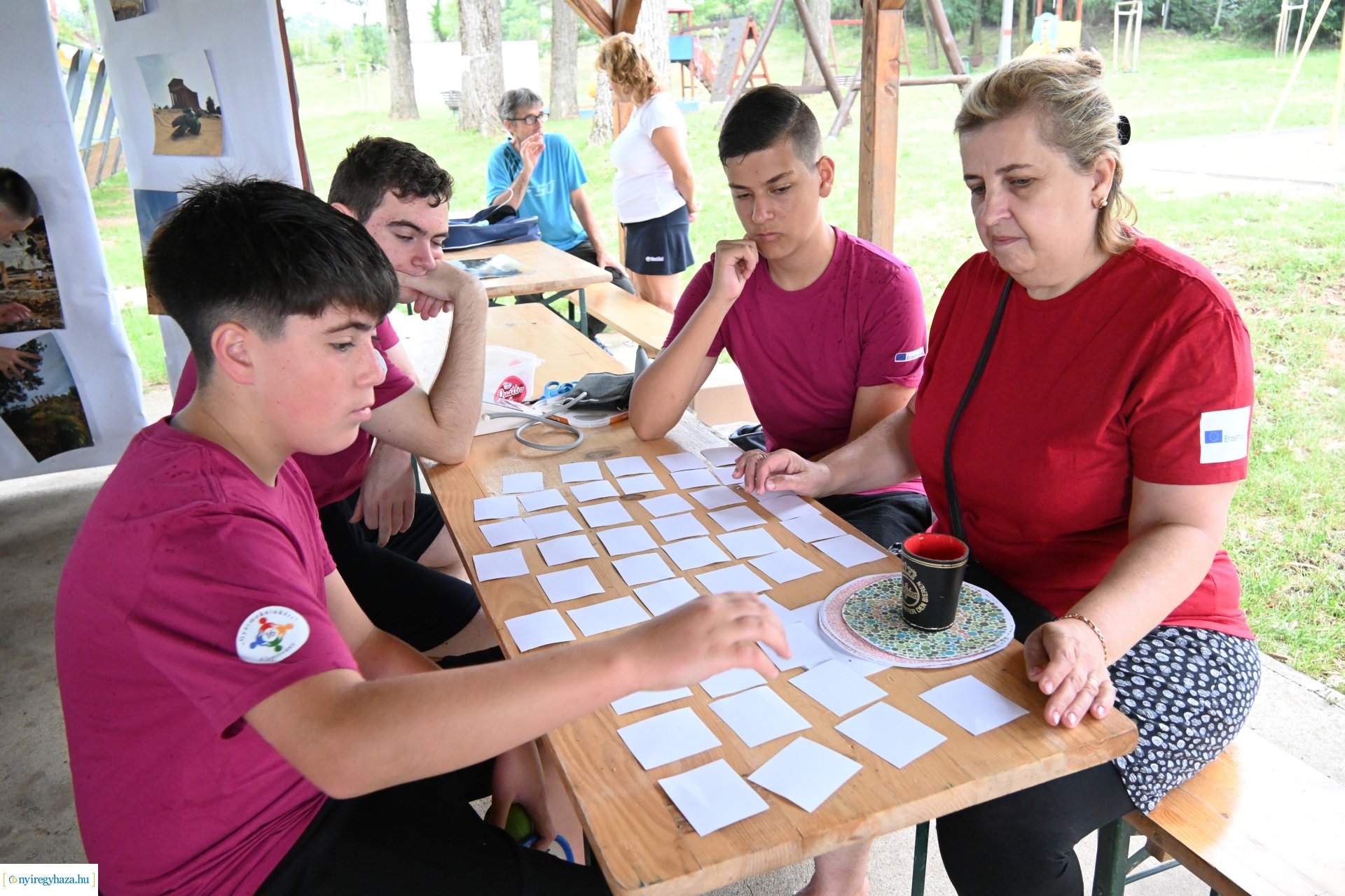 Csütörtökön sportnapot tartottak a "Gyermekeinkért 16" Alapítvány Erasmus program résztvevői