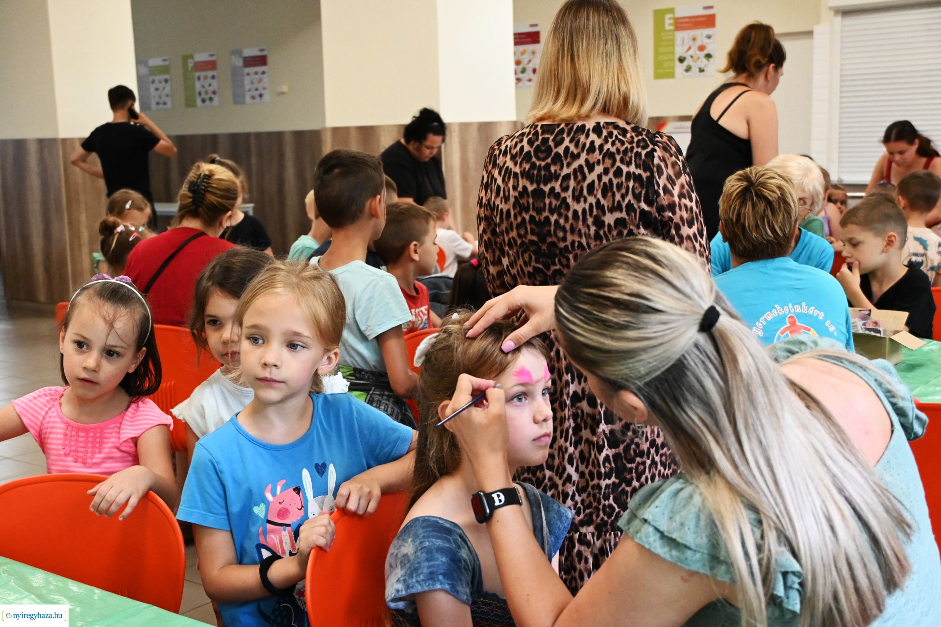 Csütörtökön sportnapot tartottak a "Gyermekeinkért 16" Alapítvány Erasmus program résztvevői