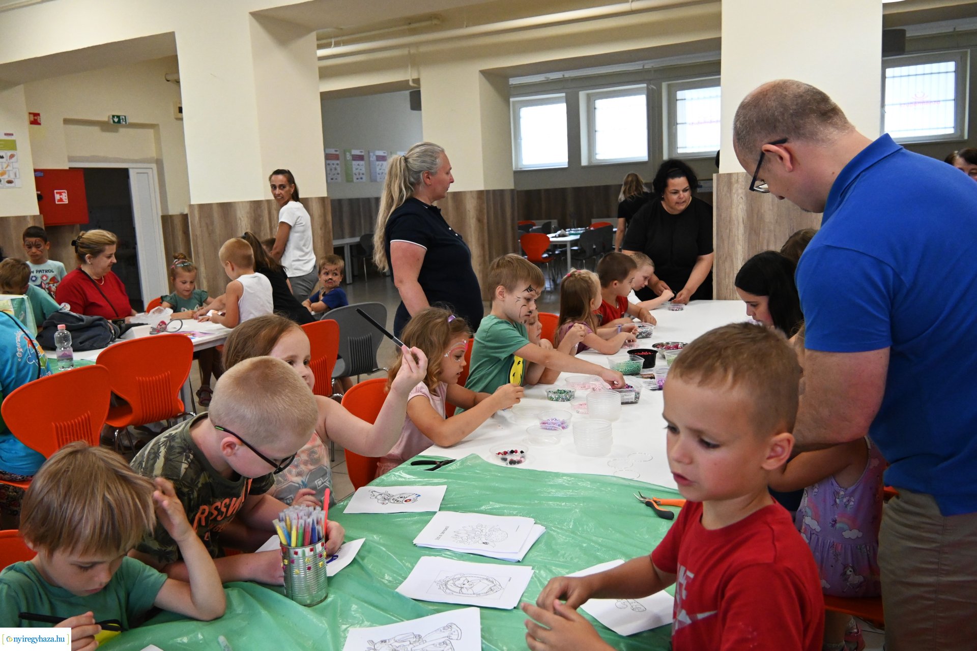 Csütörtökön sportnapot tartottak a "Gyermekeinkért 16" Alapítvány Erasmus program résztvevői