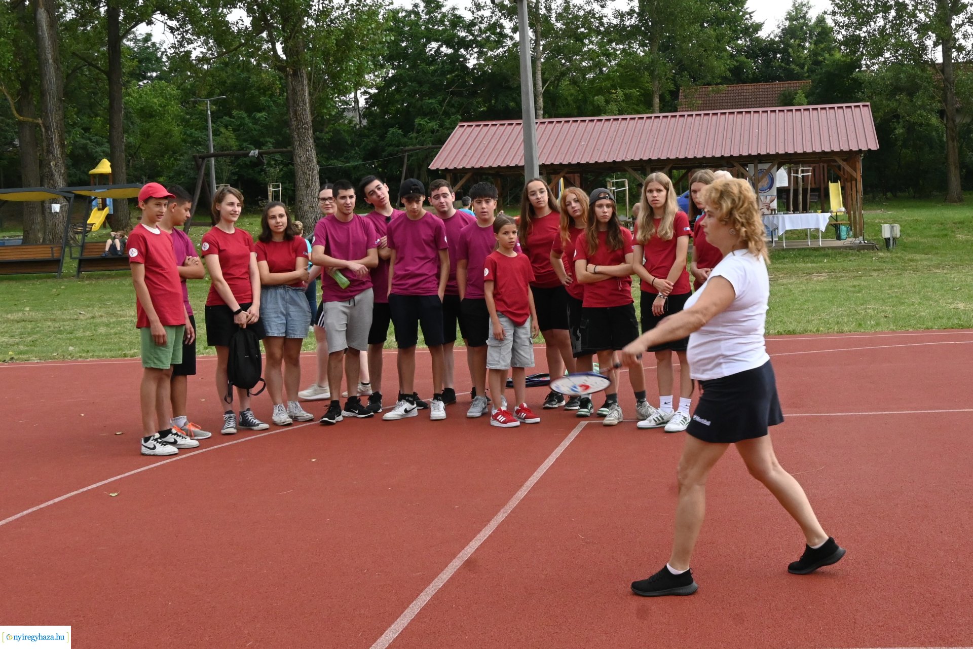 Csütörtökön sportnapot tartottak a "Gyermekeinkért 16" Alapítvány Erasmus program résztvevői