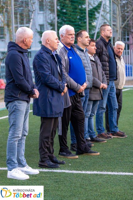 Decathlon SelyemBer Kft Nyíregyházi SC Kispályás Bajnokság kezdőrúgás