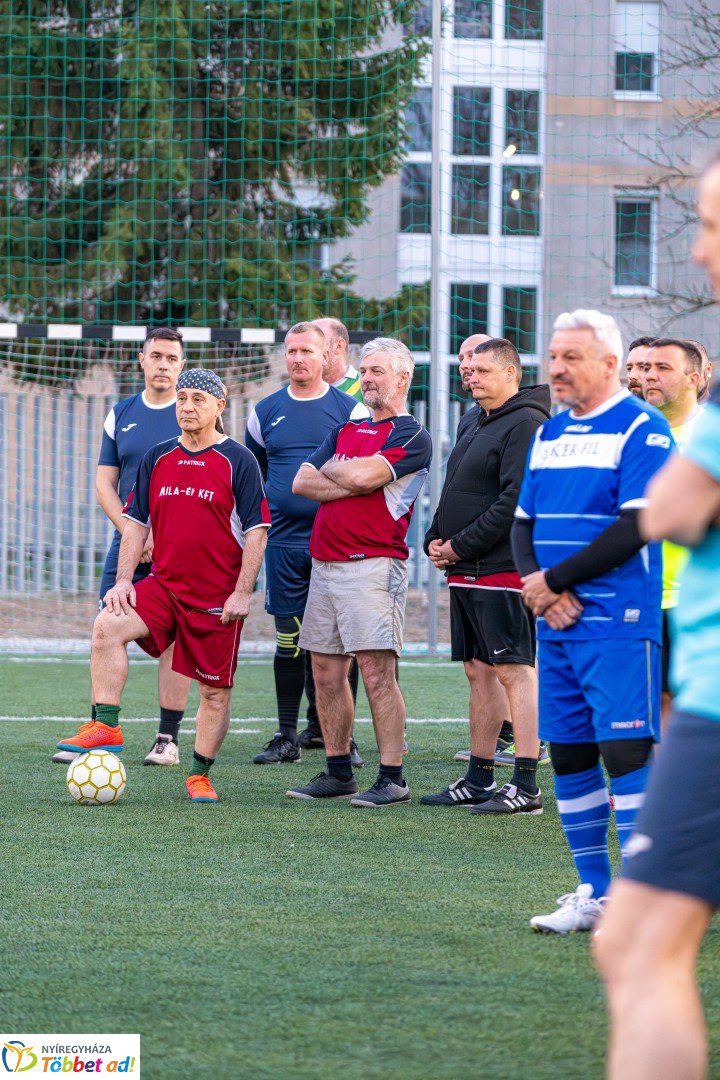 Decathlon SelyemBer Kft Nyíregyházi SC Kispályás Bajnokság kezdőrúgás