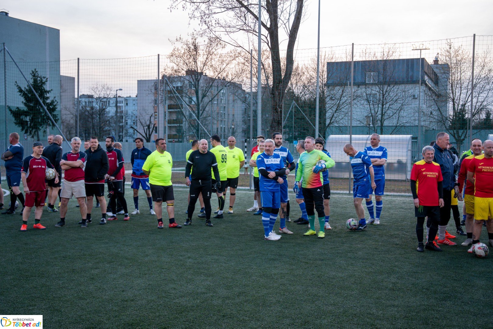 Decathlon SelyemBer Kft Nyíregyházi SC Kispályás Bajnokság kezdőrúgás