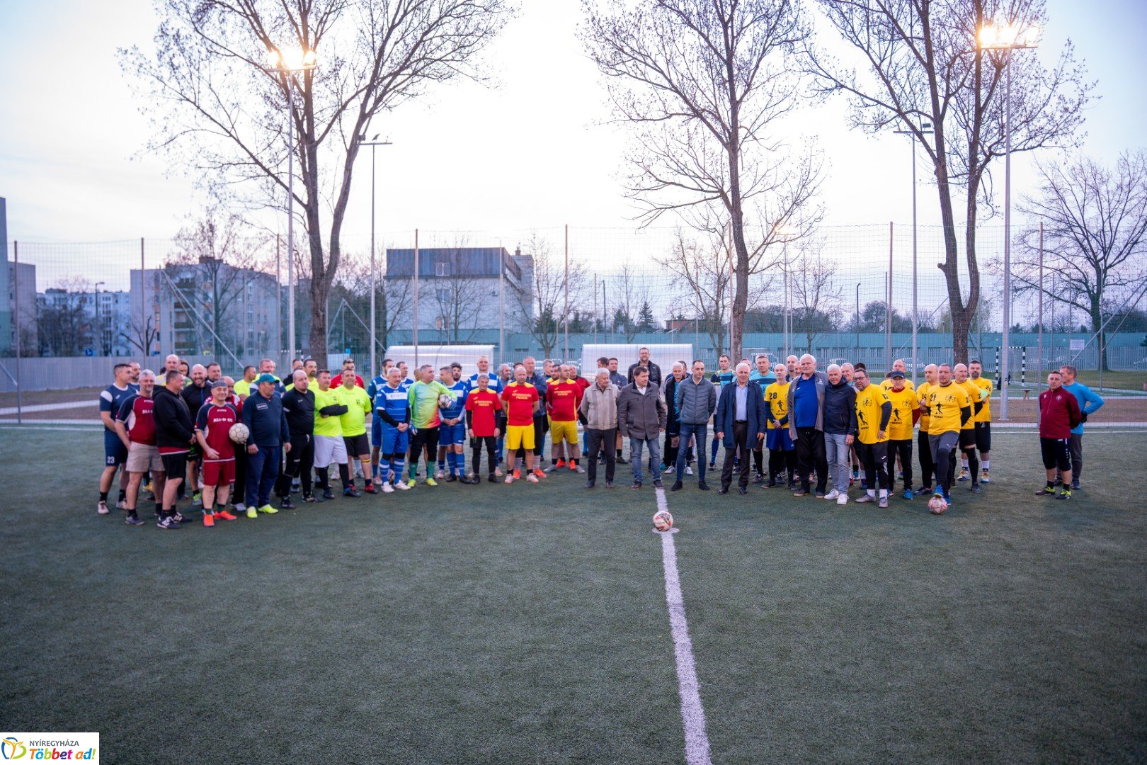 Decathlon SelyemBer Kft Nyíregyházi SC Kispályás Bajnokság kezdőrúgás