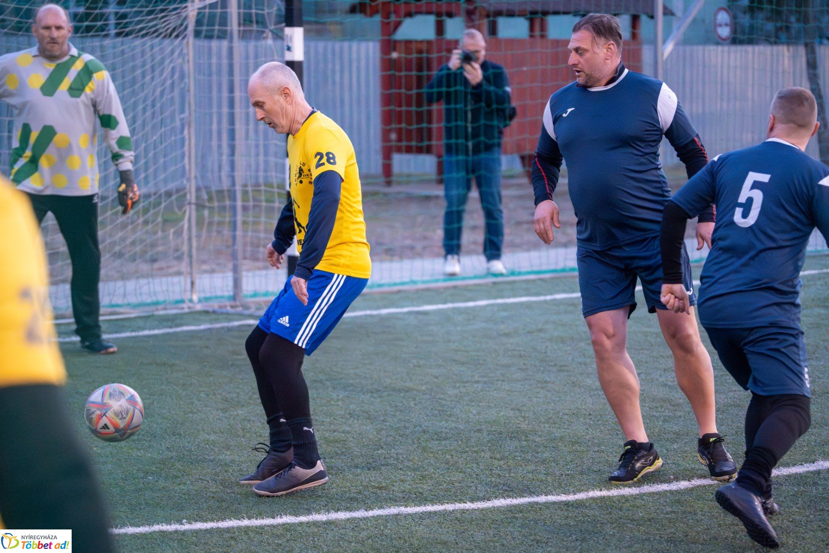 Decathlon SelyemBer Kft Nyíregyházi SC Kispályás Bajnokság kezdőrúgás