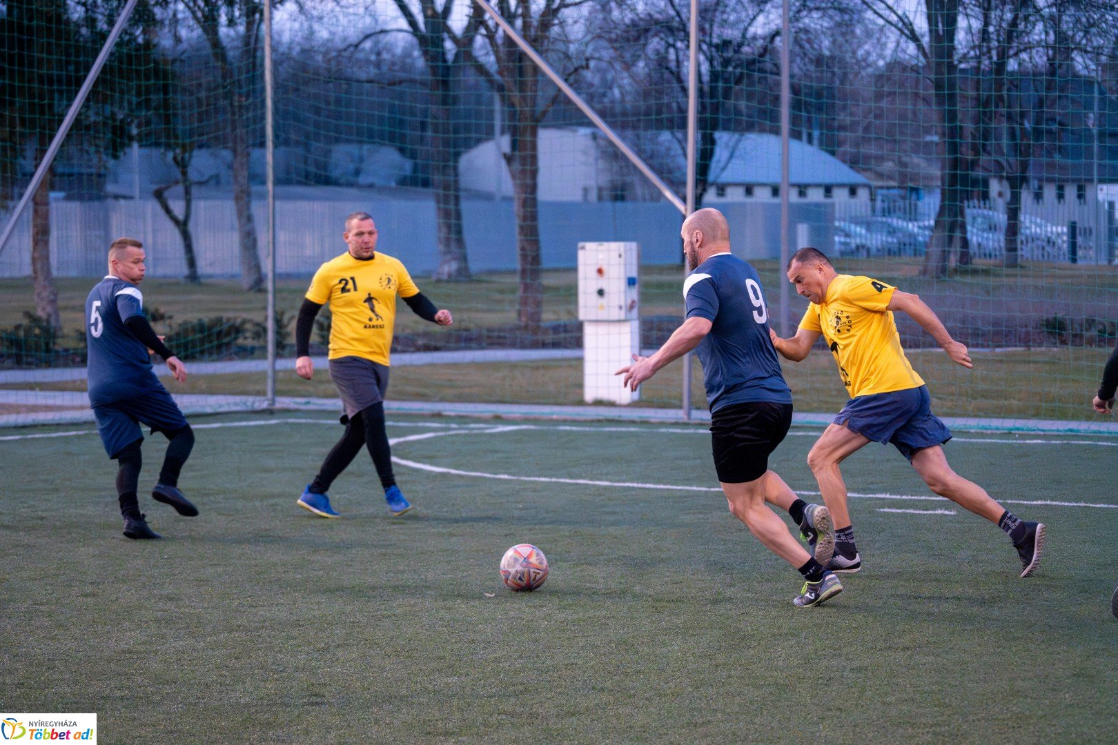 Decathlon SelyemBer Kft Nyíregyházi SC Kispályás Bajnokság kezdőrúgás