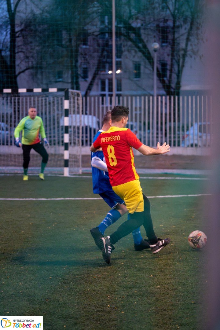 Decathlon SelyemBer Kft Nyíregyházi SC Kispályás Bajnokság kezdőrúgás