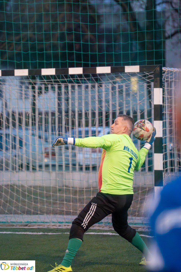 Decathlon SelyemBer Kft Nyíregyházi SC Kispályás Bajnokság kezdőrúgás