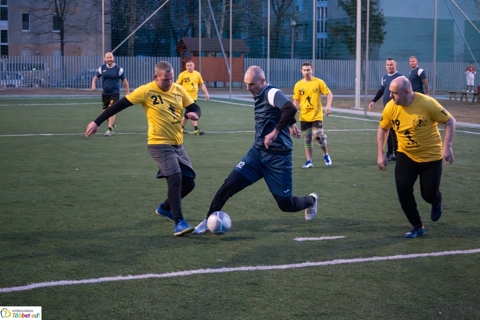 Decathlon SelyemBer Kft Nyíregyházi SC Kispályás Bajnokság kezdőrúgás