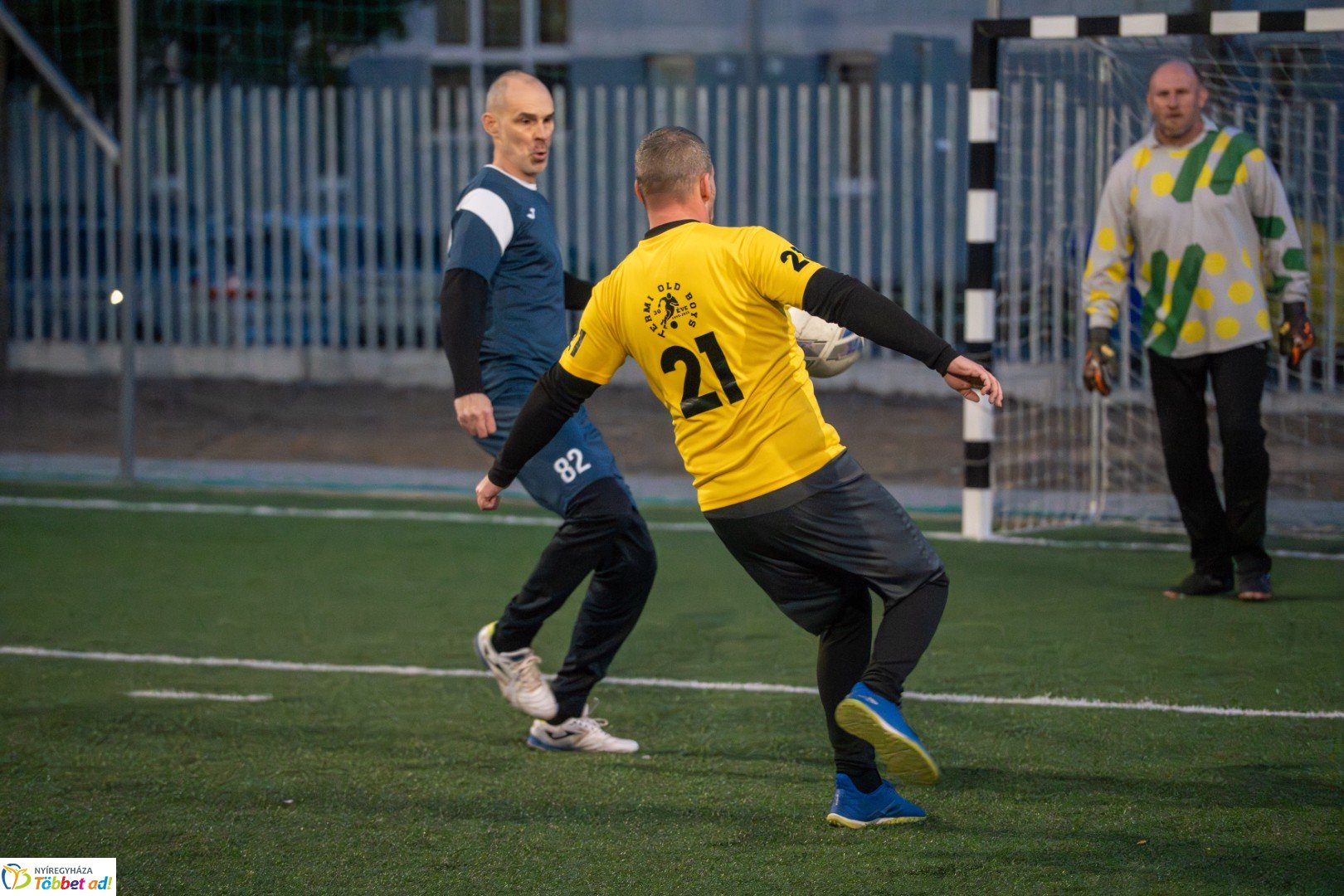 Decathlon SelyemBer Kft Nyíregyházi SC Kispályás Bajnokság kezdőrúgás