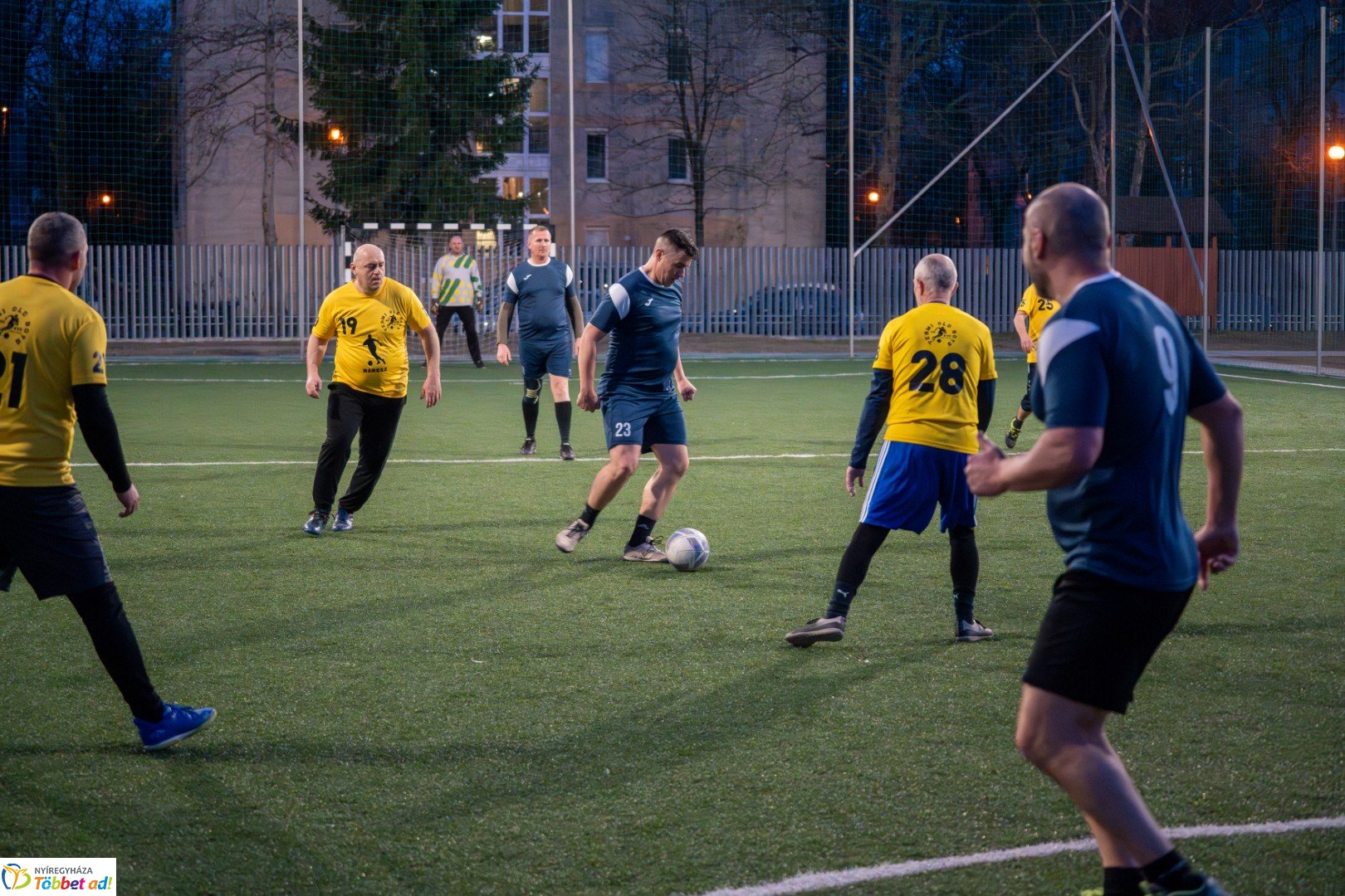 Decathlon SelyemBer Kft Nyíregyházi SC Kispályás Bajnokság kezdőrúgás