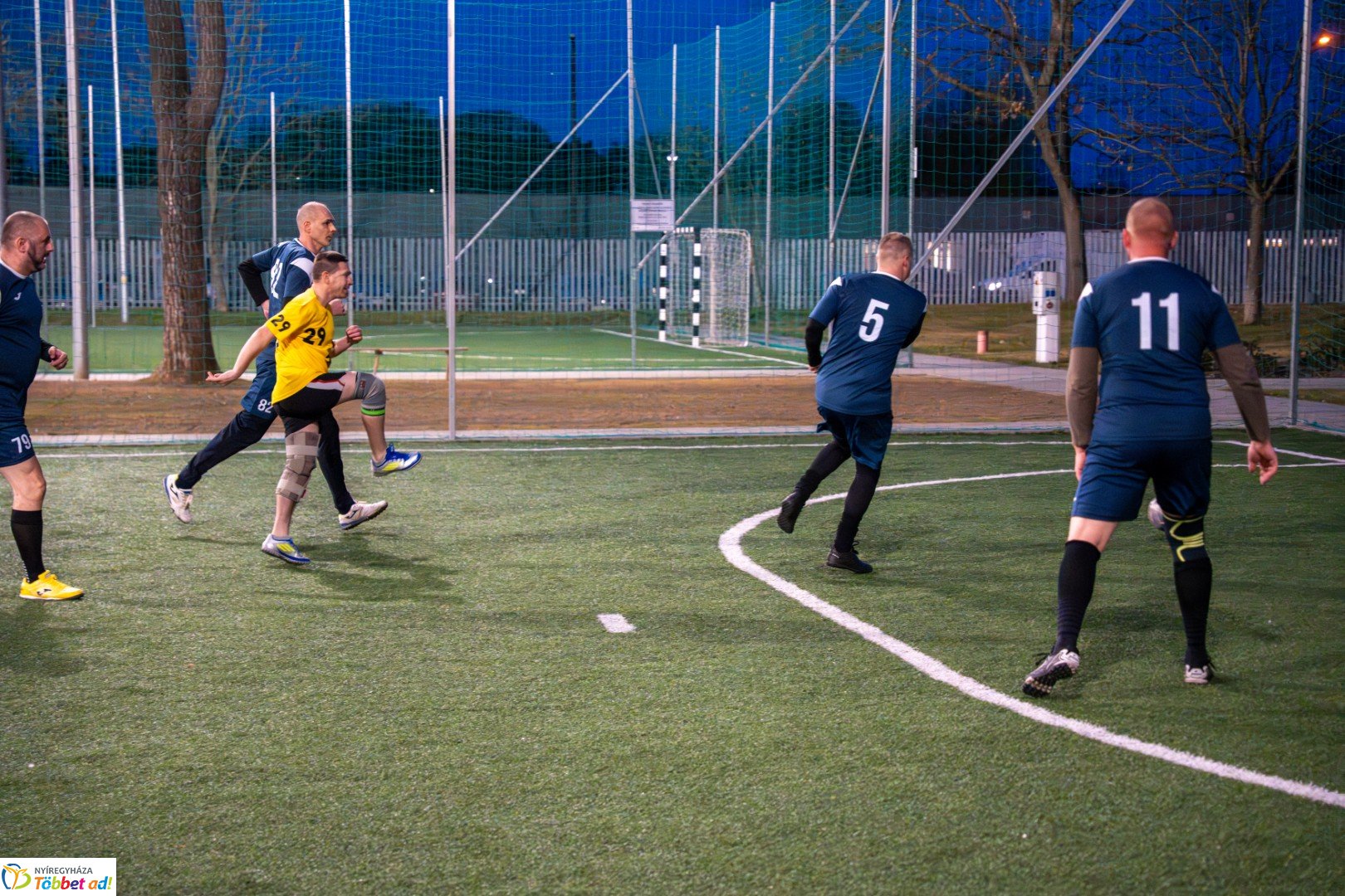 Decathlon SelyemBer Kft Nyíregyházi SC Kispályás Bajnokság kezdőrúgás