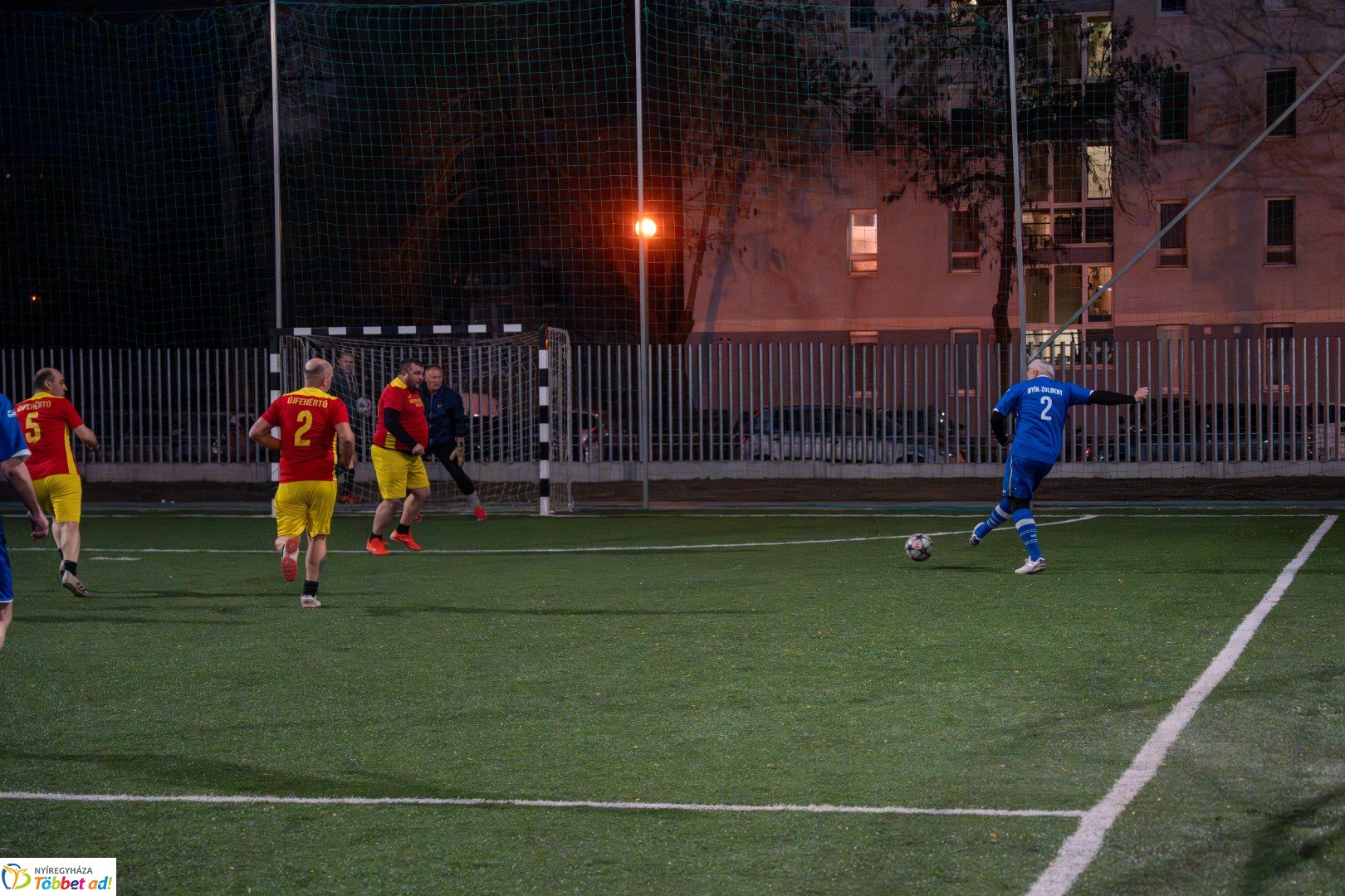 Decathlon SelyemBer Kft Nyíregyházi SC Kispályás Bajnokság kezdőrúgás