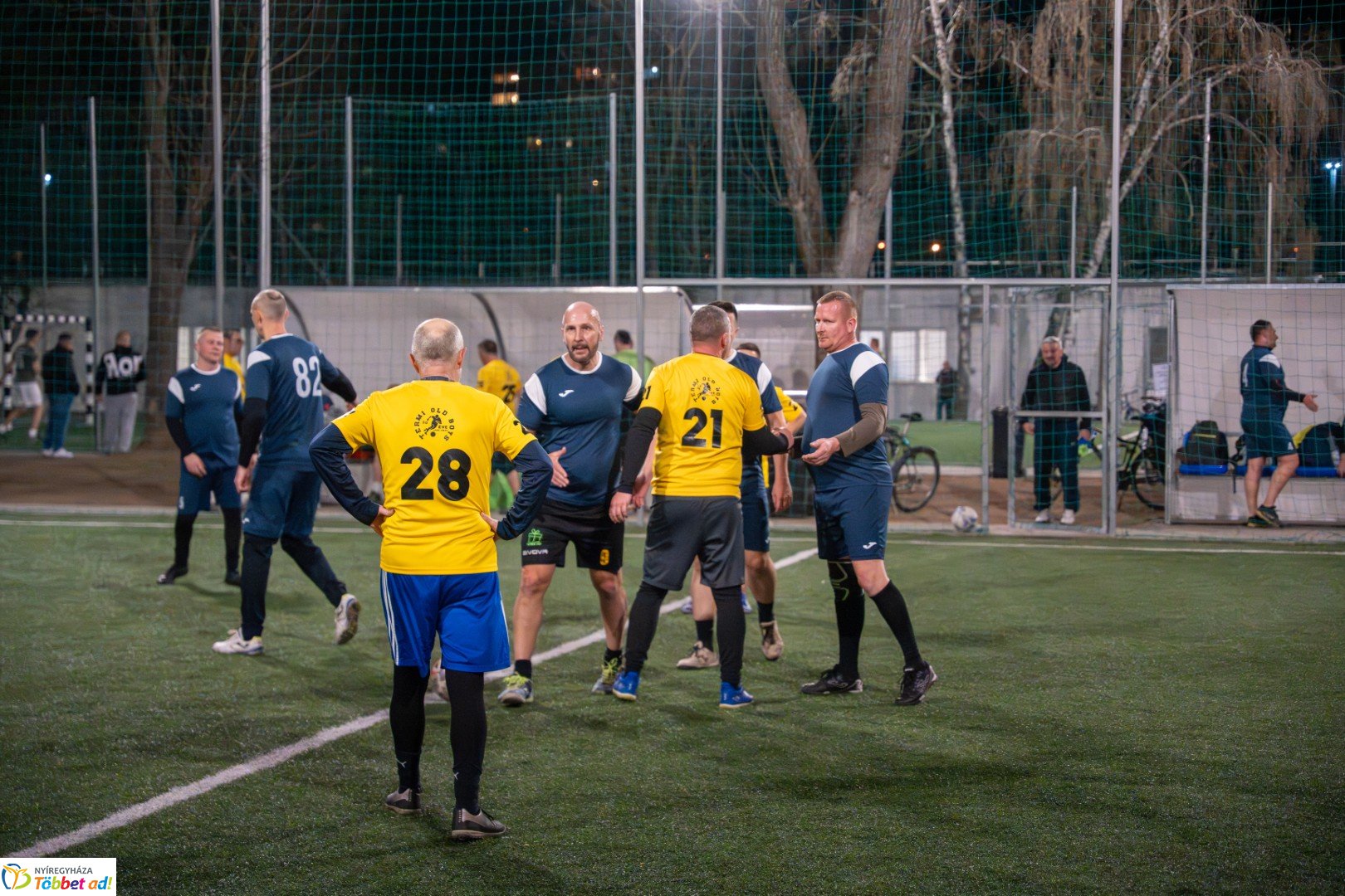 Decathlon SelyemBer Kft Nyíregyházi SC Kispályás Bajnokság kezdőrúgás