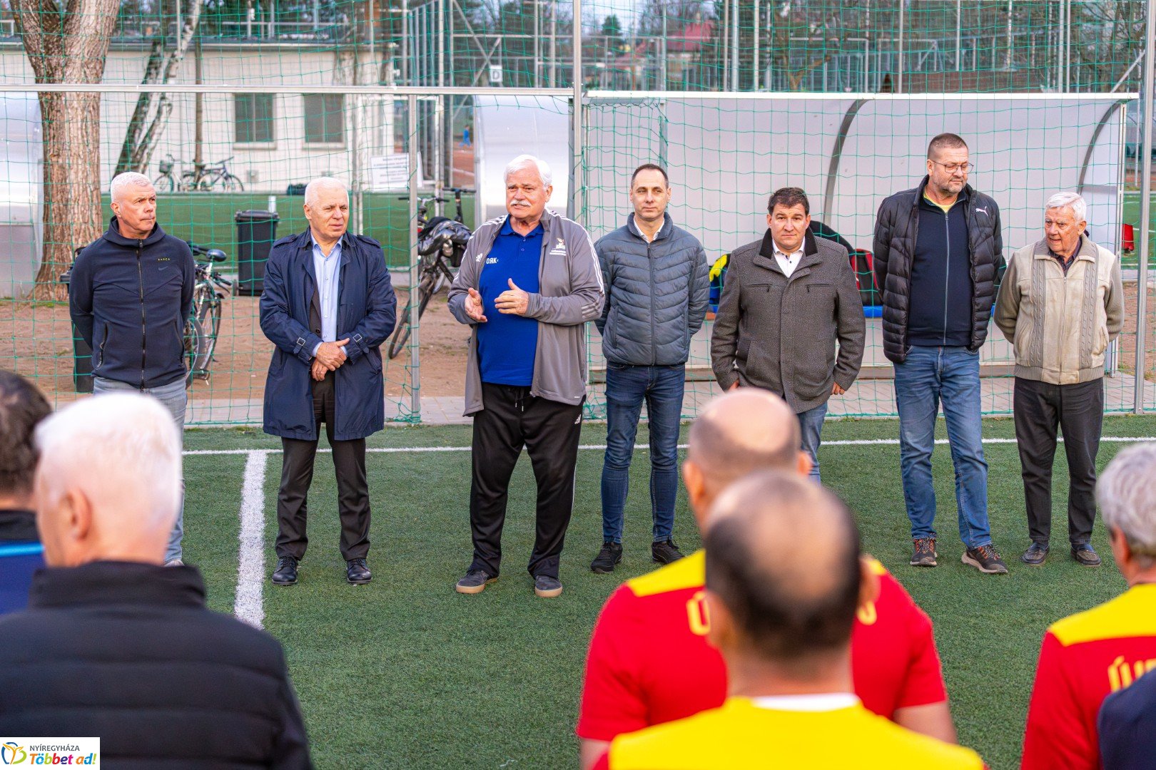 Decathlon SelyemBer Kft Nyíregyházi SC Kispályás Bajnokság kezdőrúgás