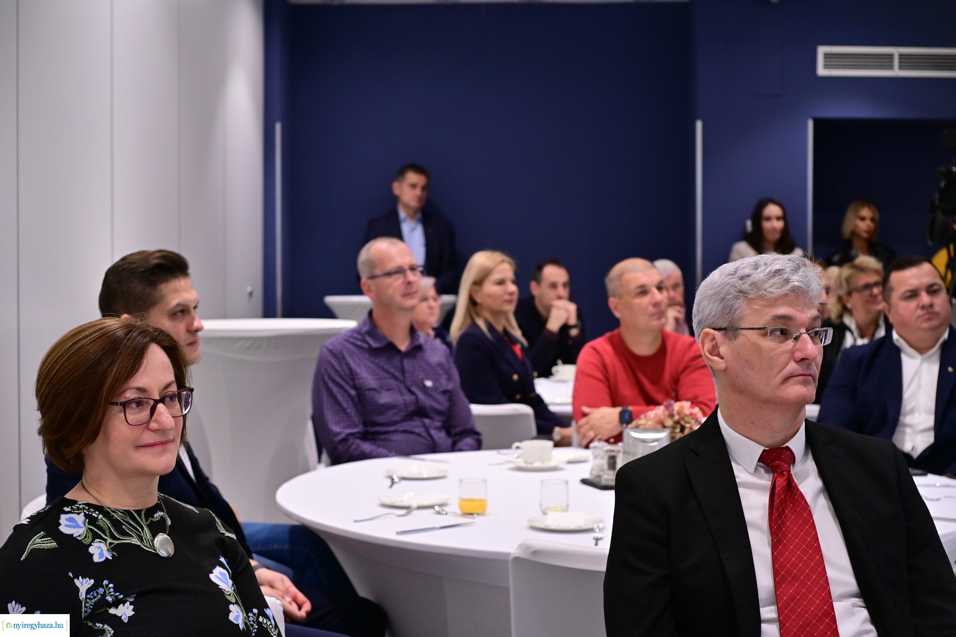 Defibrillátor a Rotary-tól 2024