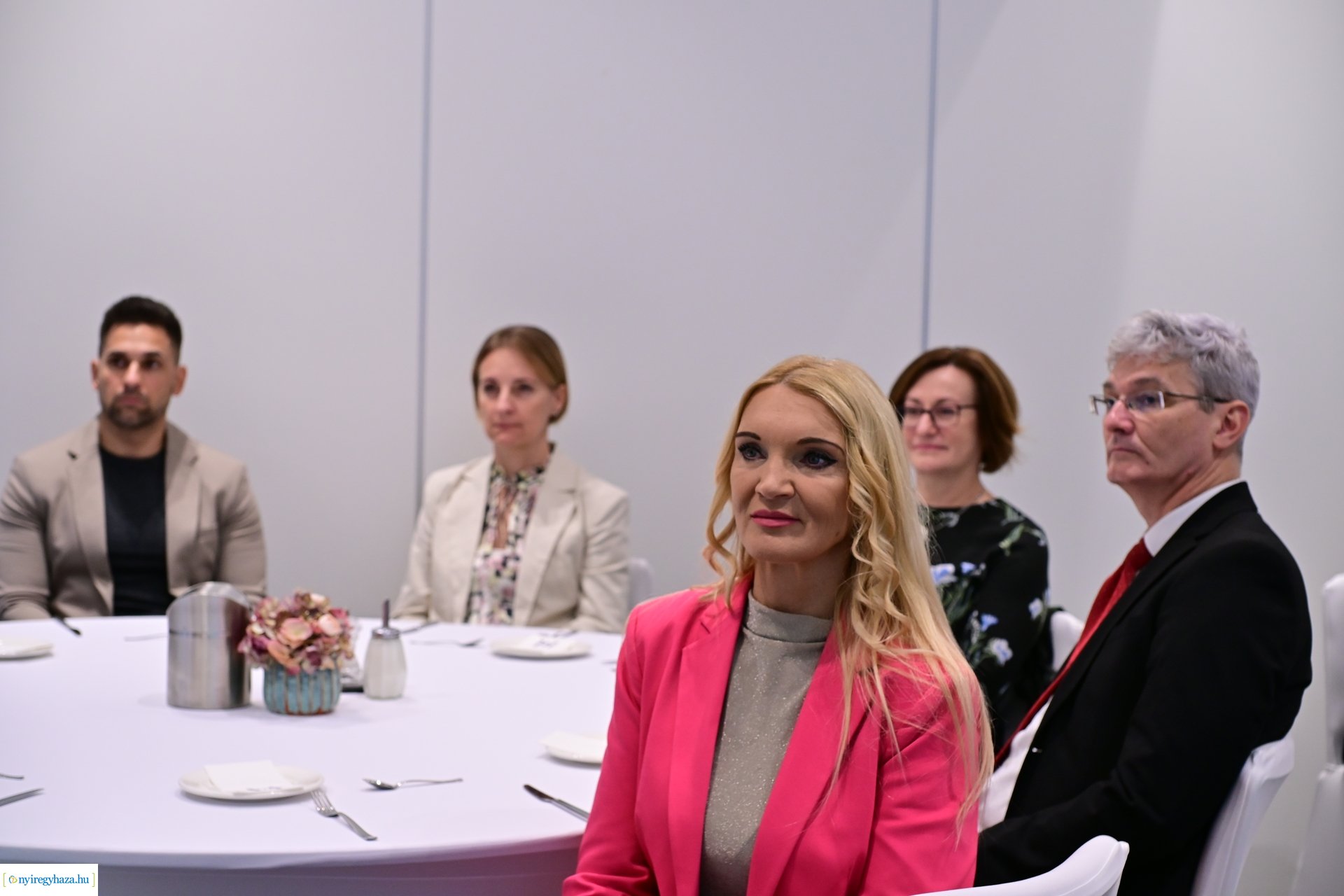 Defibrillátor a Rotary-tól 2024