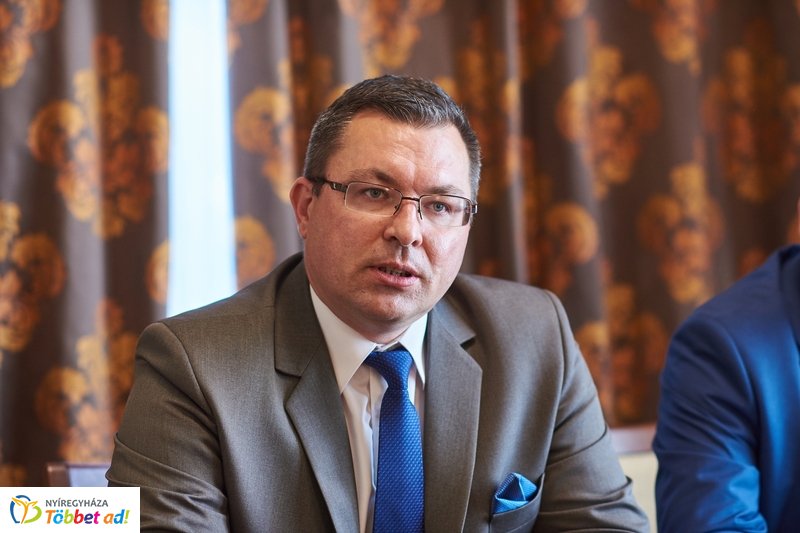 Diákmunka sajtótájékoztató