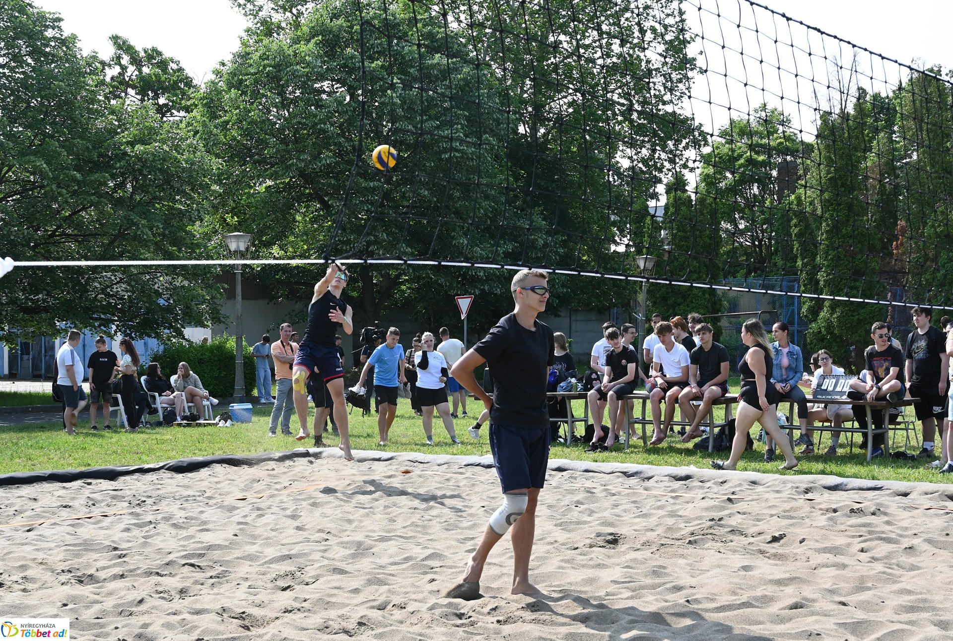 Diáknap, strandröplada pálya avatás az Inczédyben