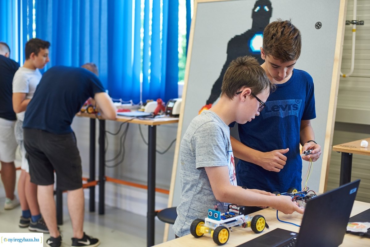 Digitális alkotótábor 2020