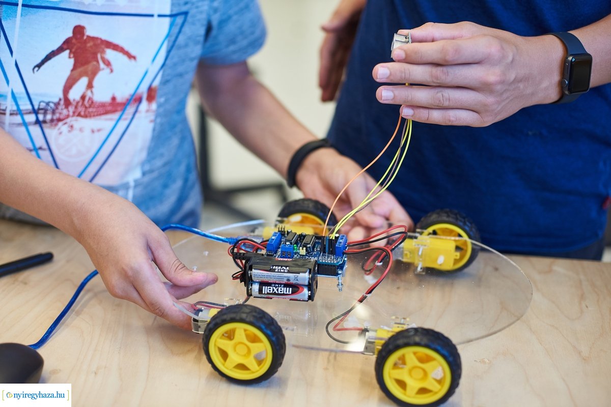 Digitális alkotótábor 2020