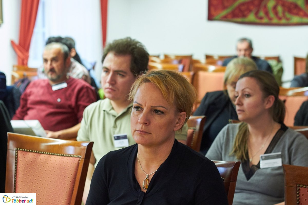 Digitális konferencia a múzeumban