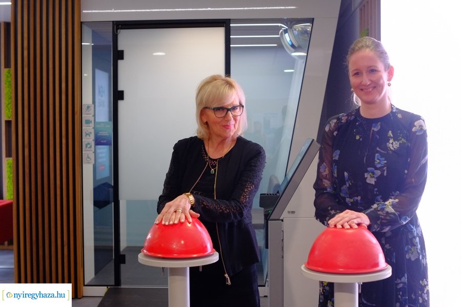 Digitális Zóna átadó a Nyíregyházi Egyetemen 20231123