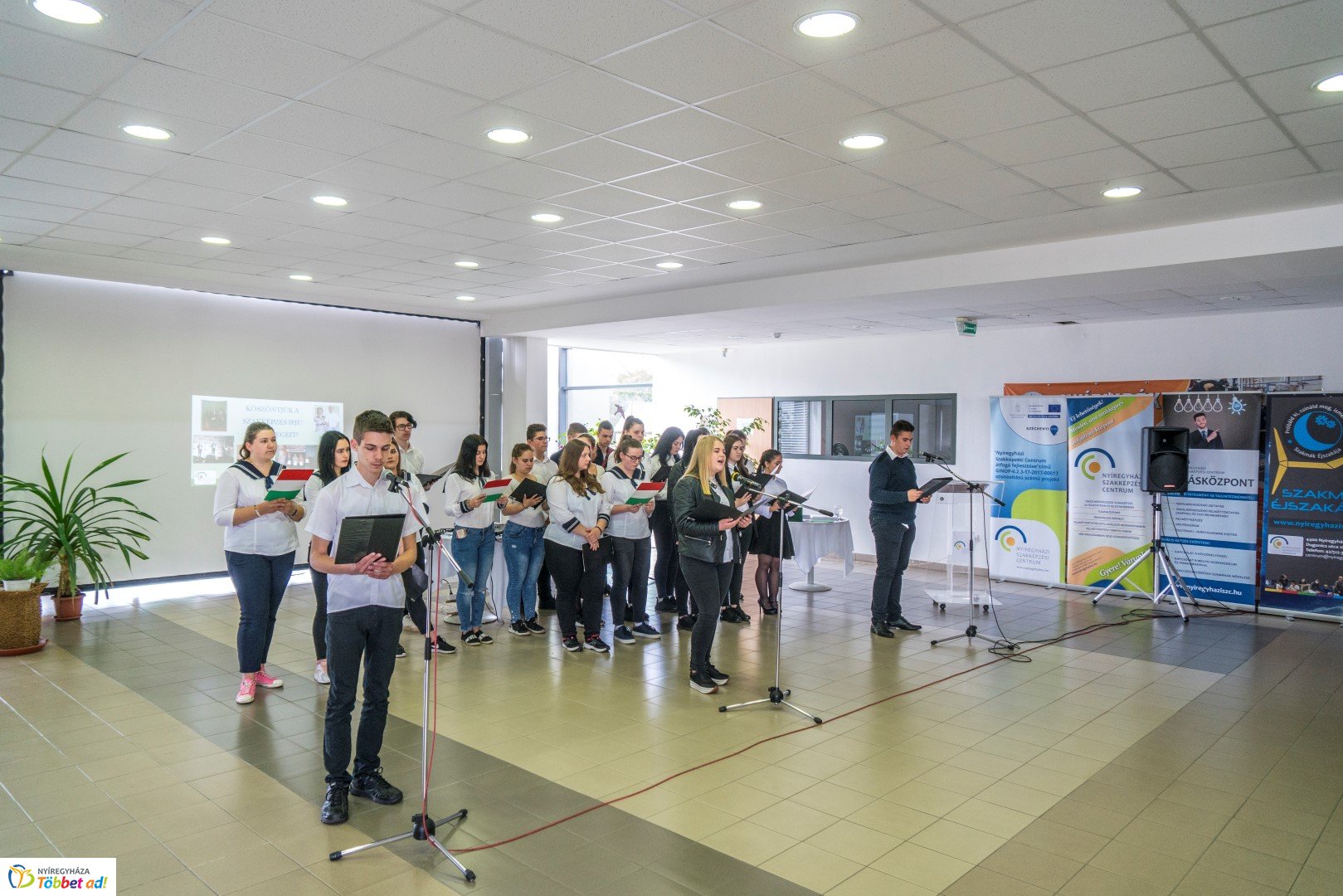 Díjátadó ünnepség a Szakképzési Centrumban