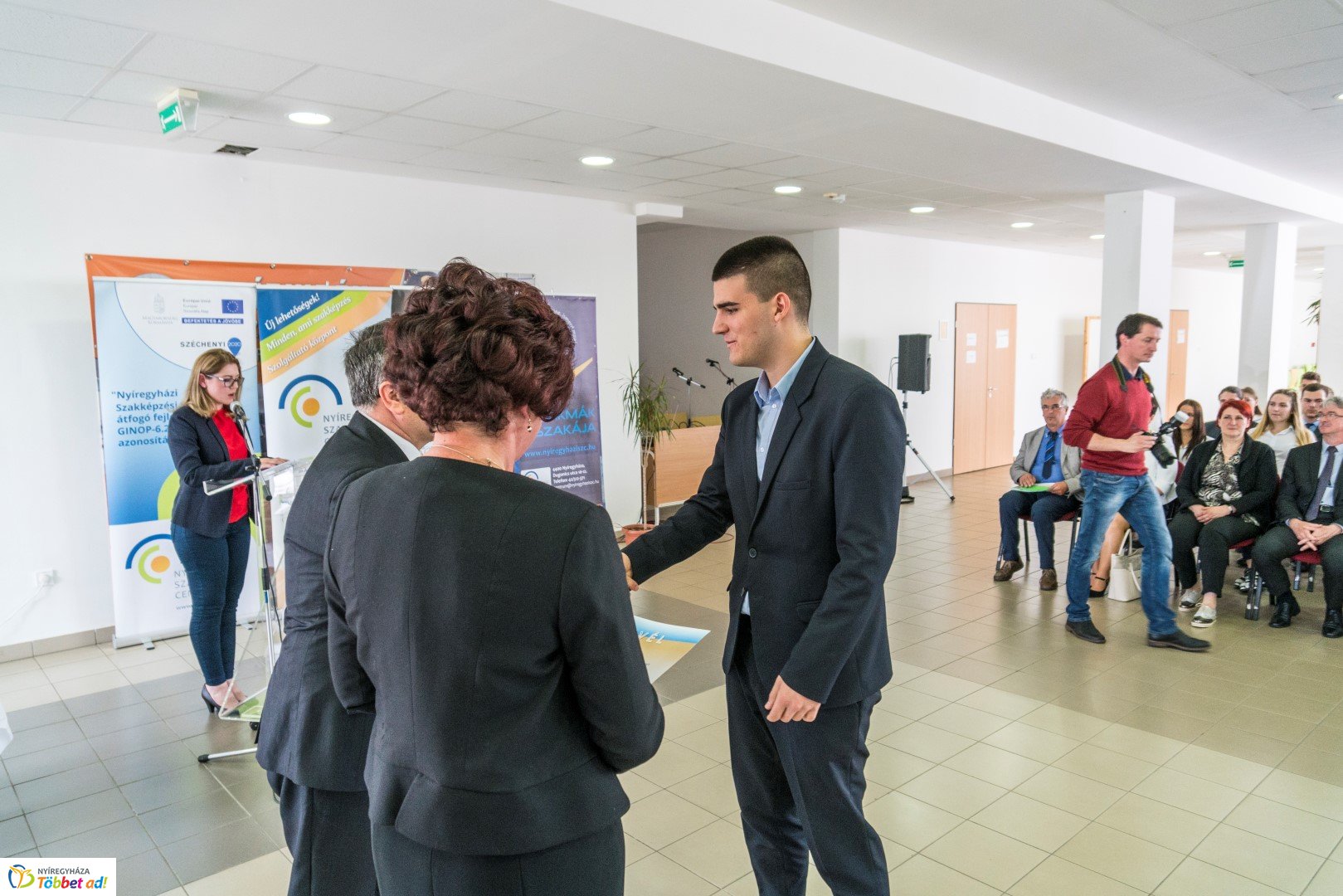 Díjátadó ünnepség a Szakképzési Centrumban