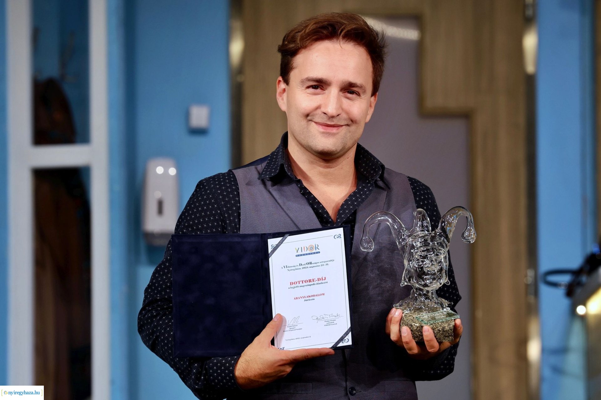 Díjeső az Aranylakodalomnak!