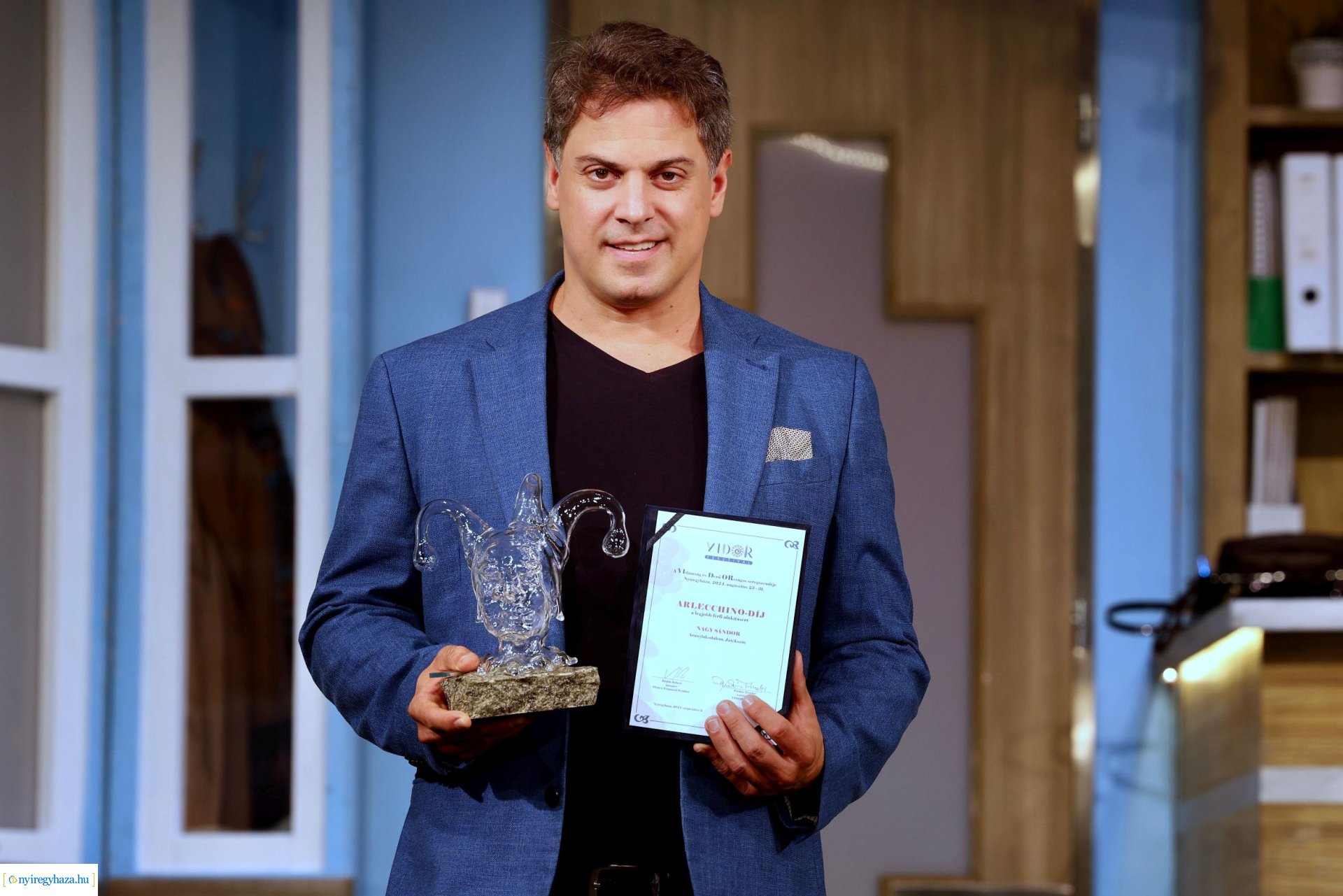 Díjeső az Aranylakodalomnak!