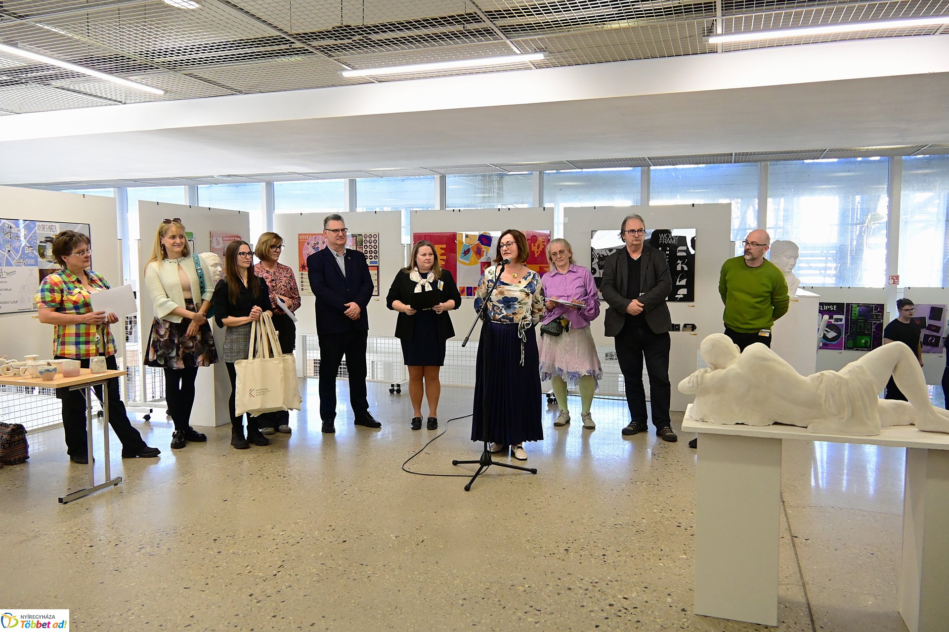 DIMENZIÓK - pályázati kiállítás a VMKK-ban