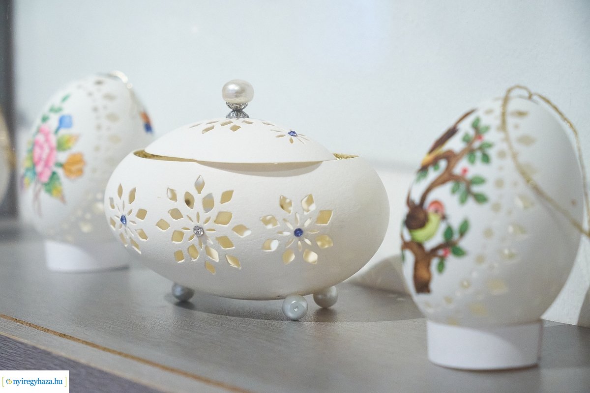 Díszes tojások a múzeumban