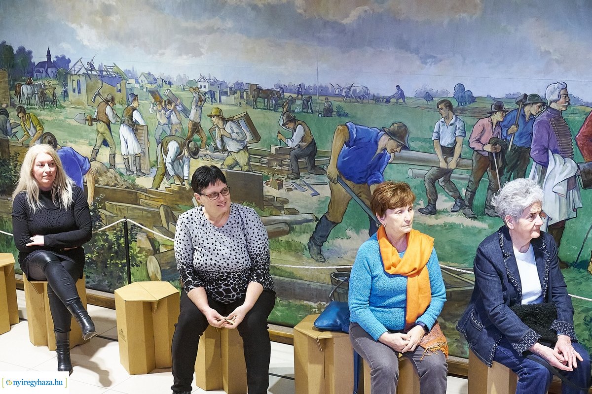 Díszes tojások a múzeumban