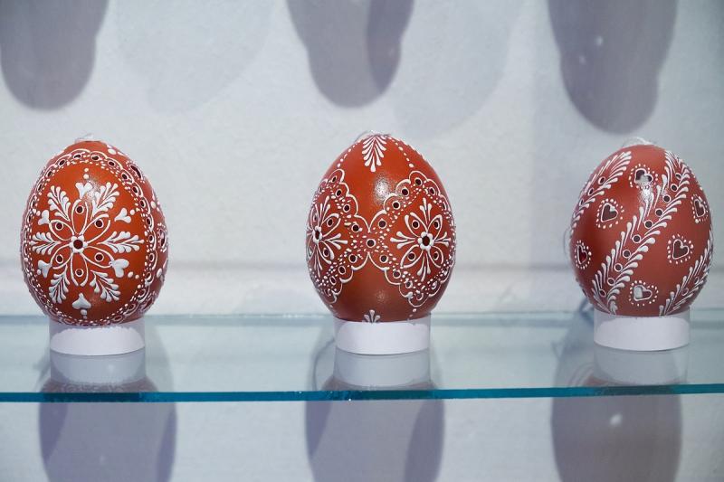 Díszes tojások a múzeumban