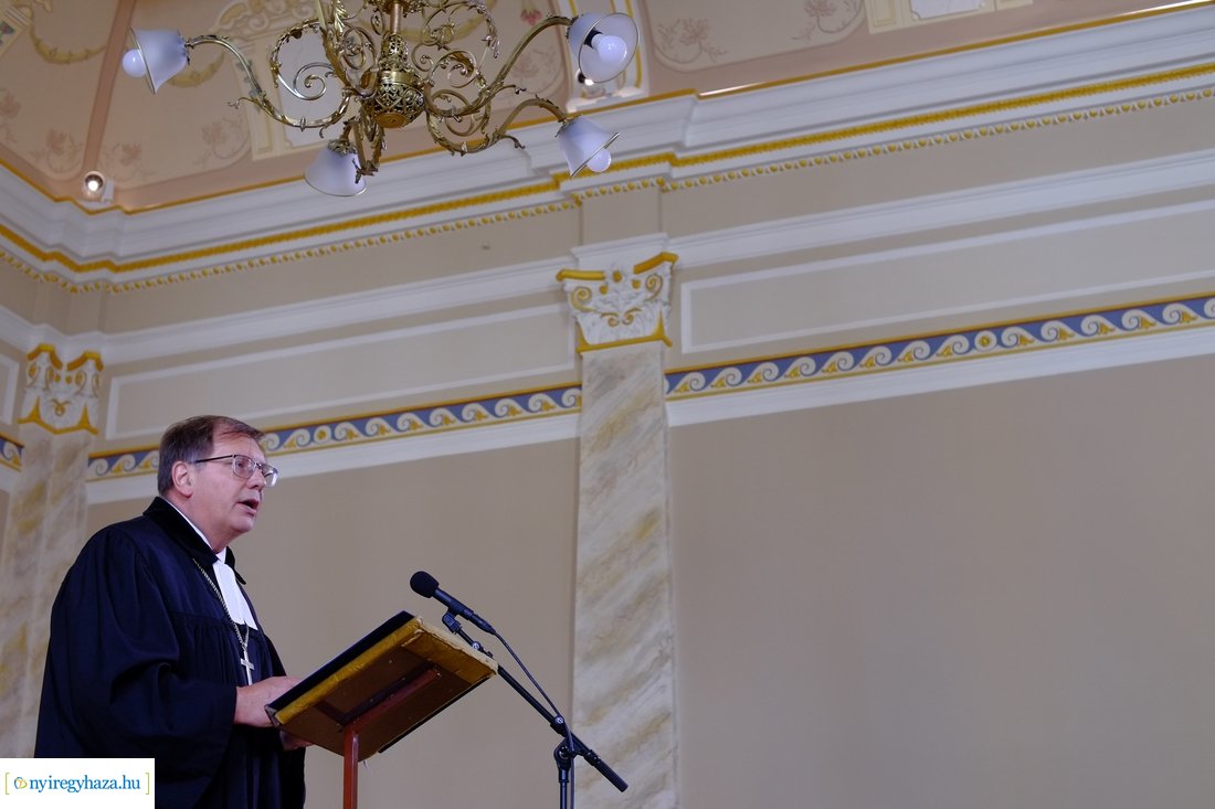 Díszterem átadó az evangélikus iskolában