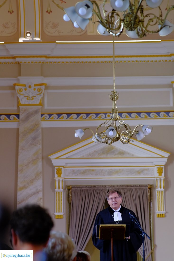 Díszterem átadó az evangélikus iskolában