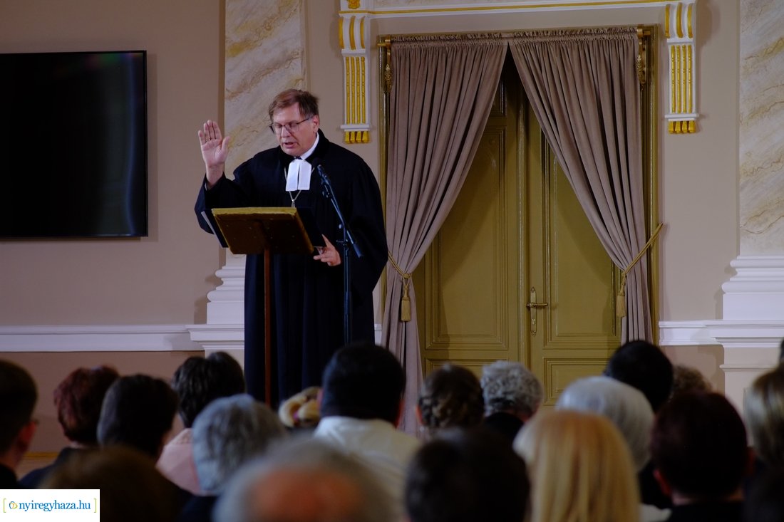 Díszterem átadó az evangélikus iskolában