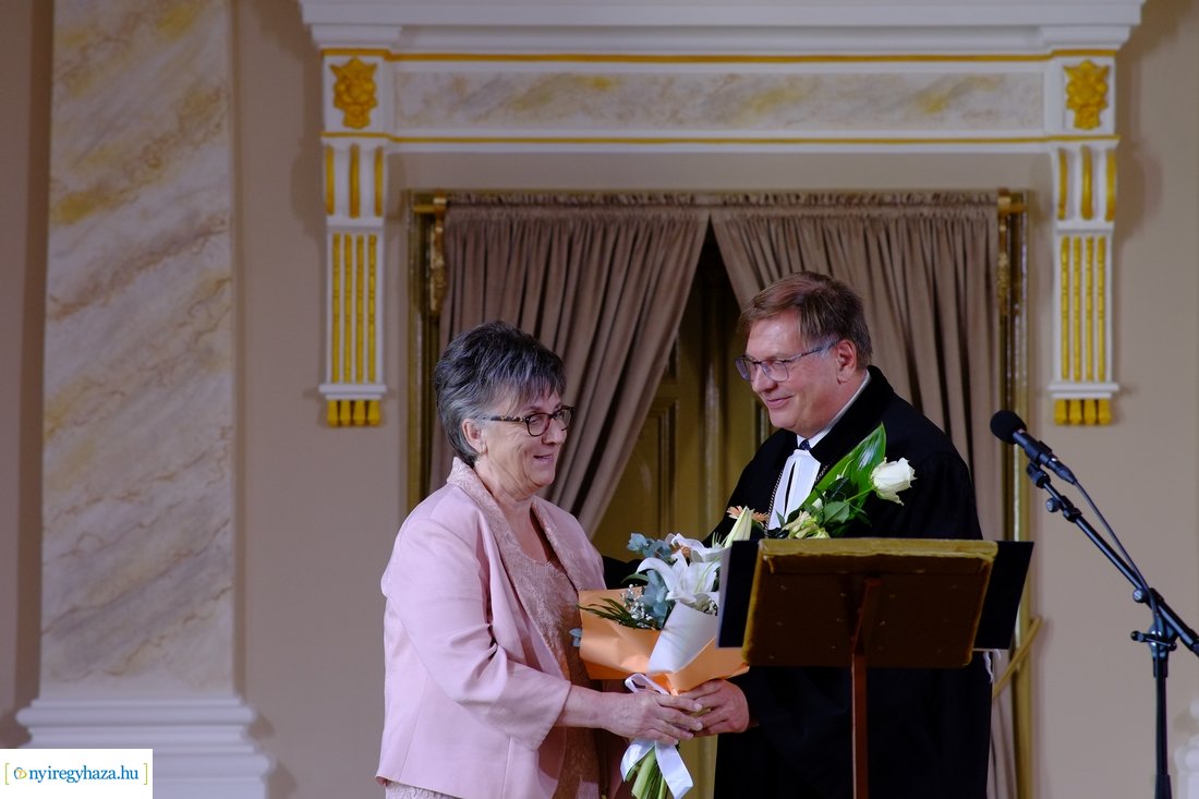 Díszterem átadó az evangélikus iskolában