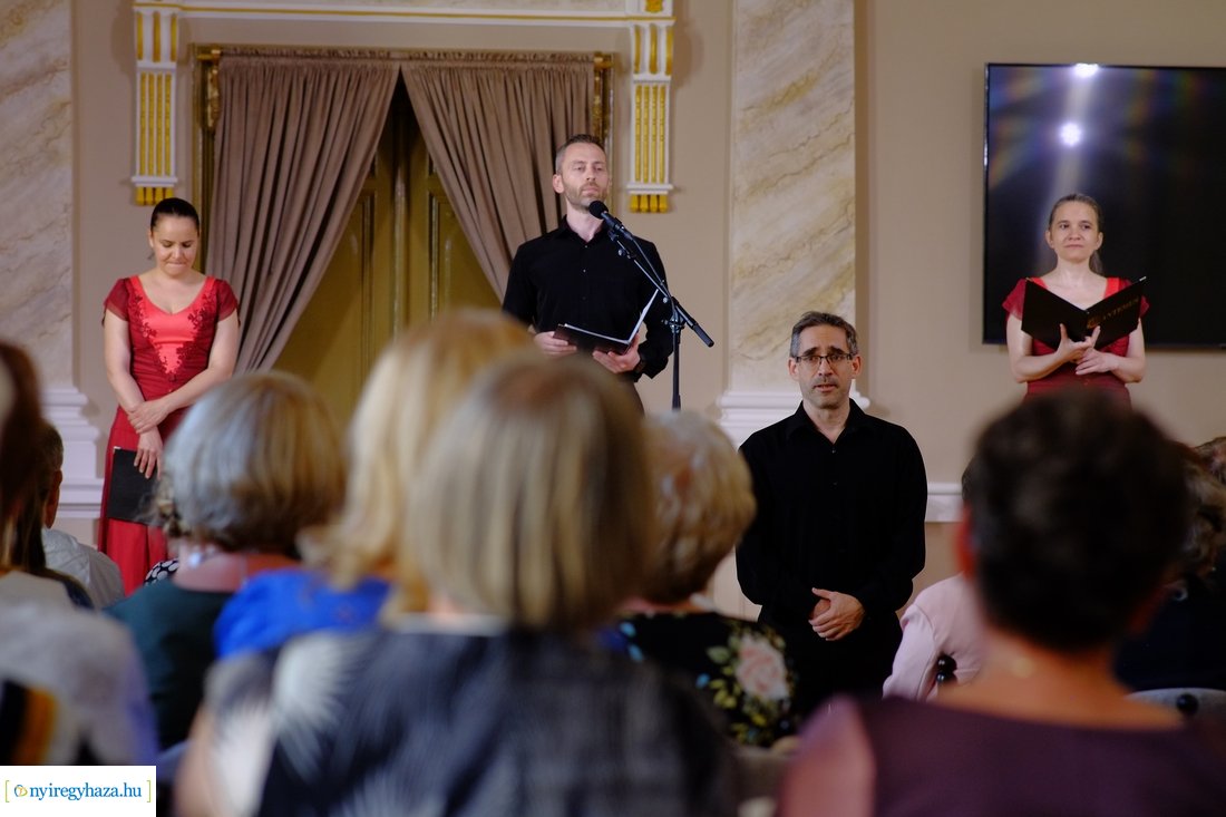 Díszterem átadó az evangélikus iskolában