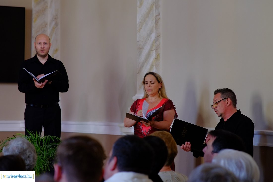 Díszterem átadó az evangélikus iskolában