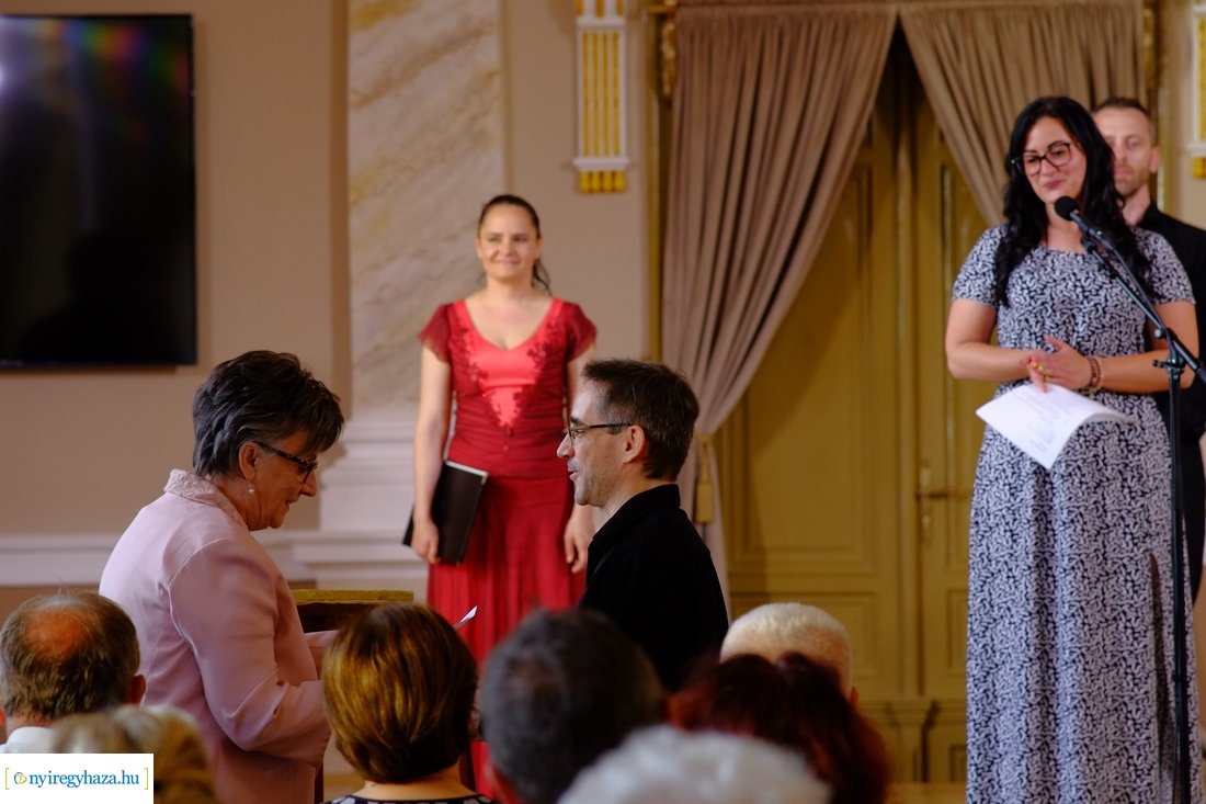 Díszterem átadó az evangélikus iskolában