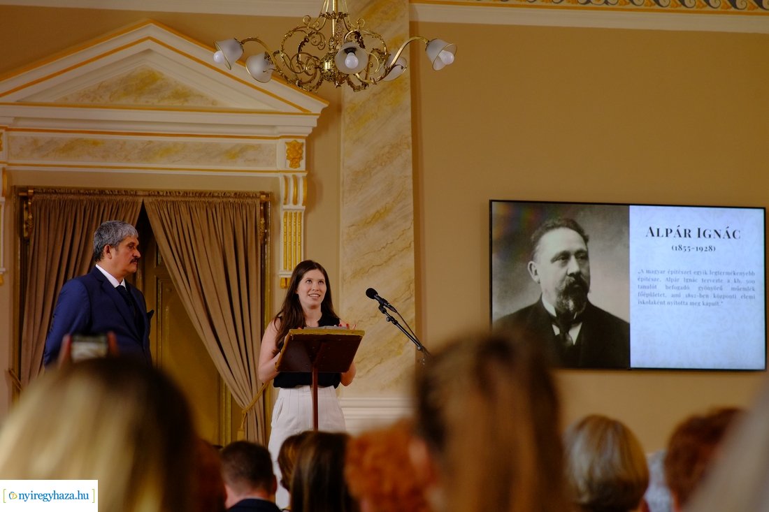 Díszterem átadó az evangélikus iskolában