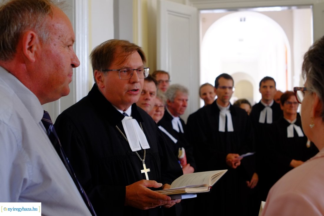 Díszterem átadó az evangélikus iskolában