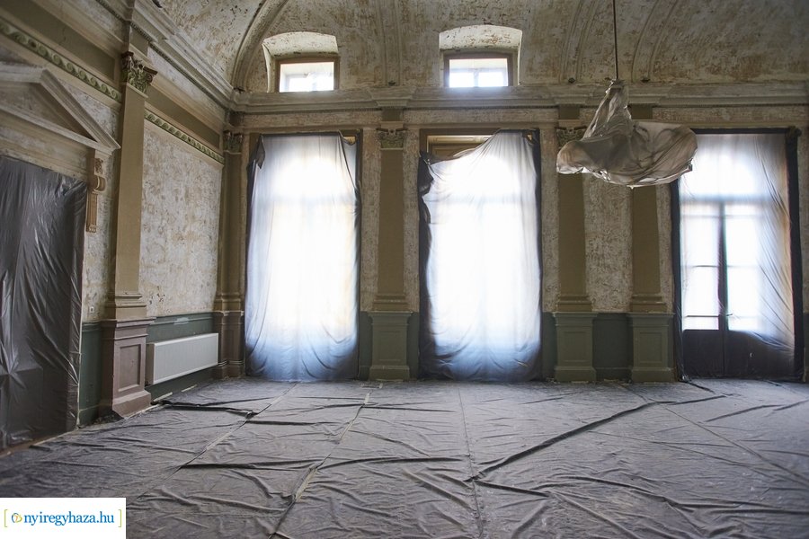 Díszterem felújítás az evangélikus iskolában