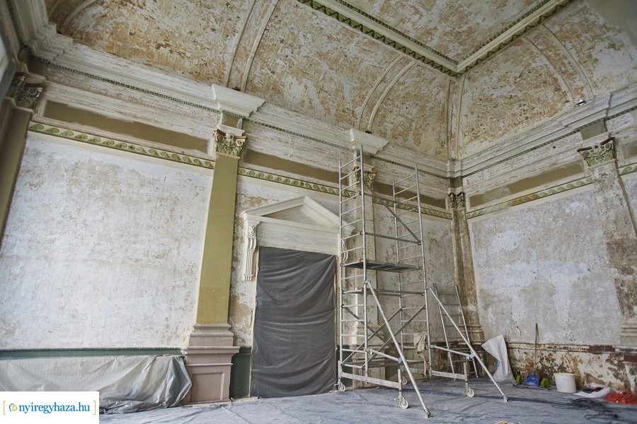 Díszterem felújítás az evangélikus iskolában