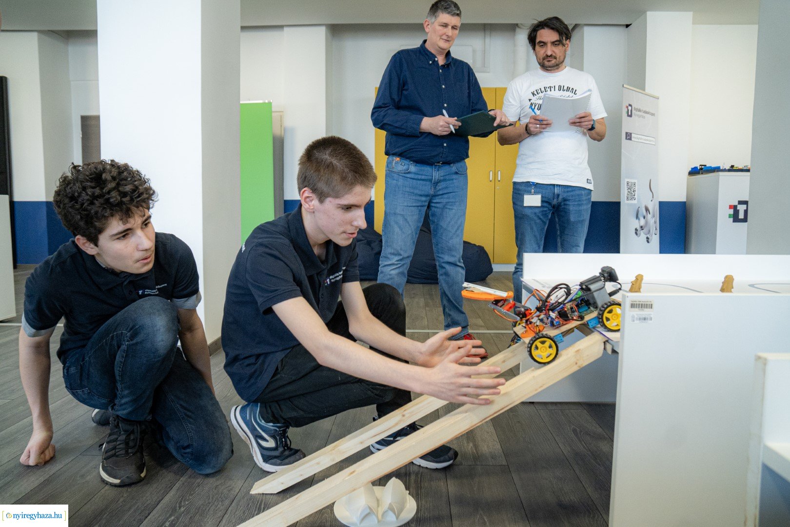 DKC ADVANCED robotverseny a Digitális Tudásközpontban